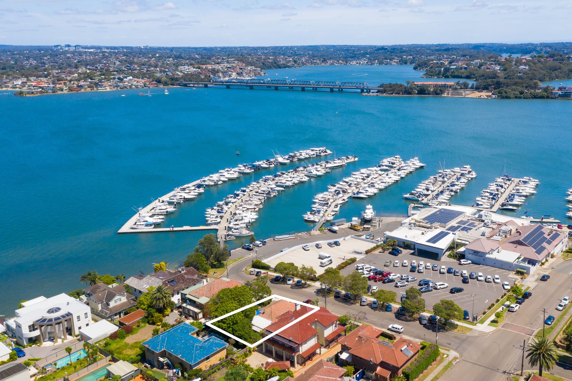44 Plimsoll Street, SANS SOUCI, Sans Souci - Thumbnail 3