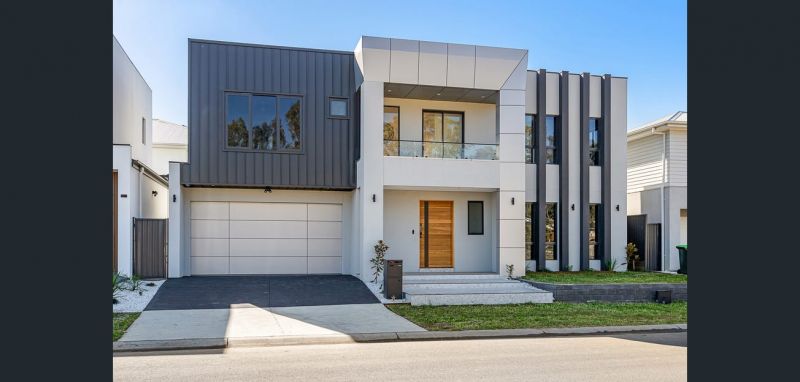 3 Hedgewood Drive