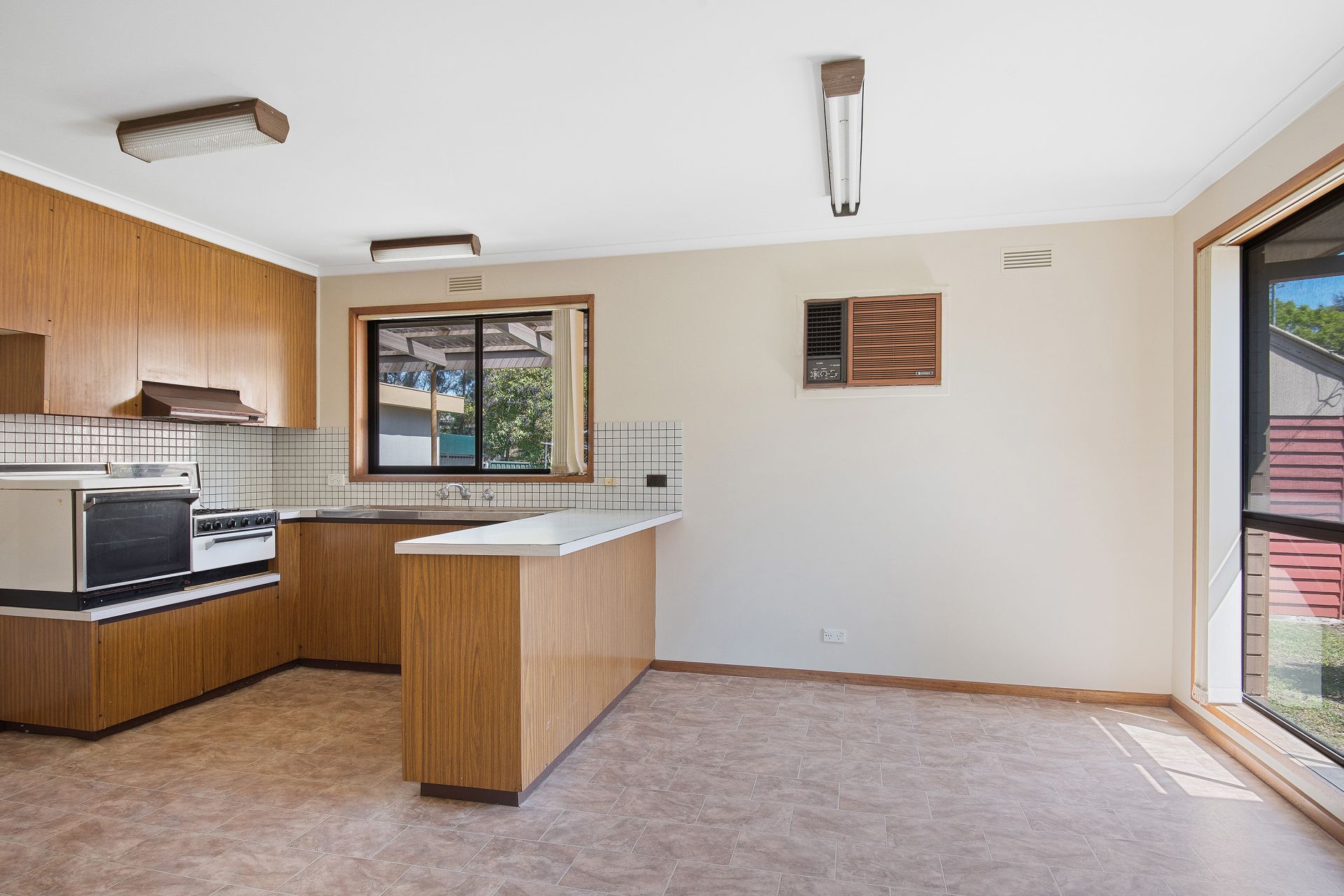 18 College Crescent, Flora Hill, Flora Hill, Flora Hill - Thumbnail 6