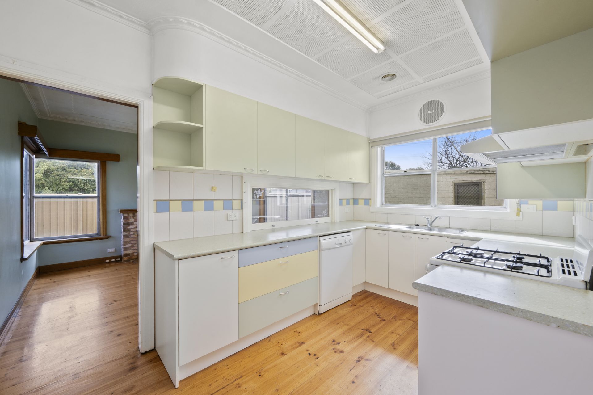 205 Main Road, Golden Point, Golden Point - Thumbnail 7