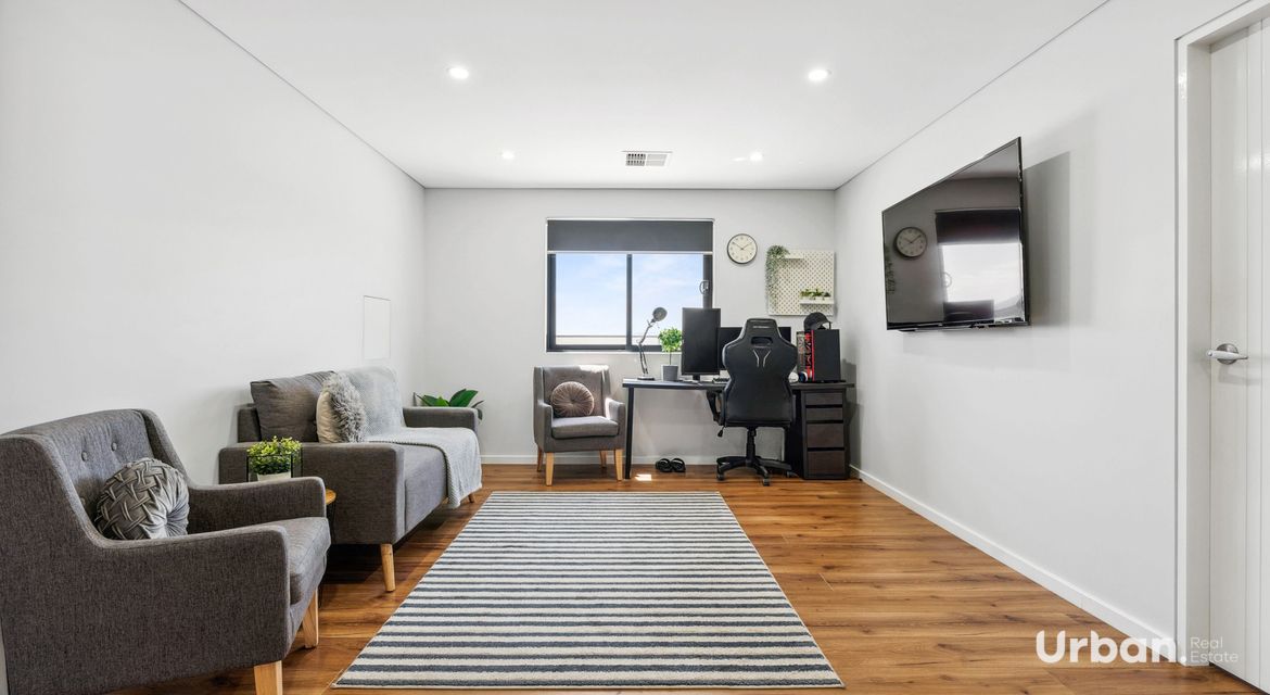 Denham Court 52 Maidenhair Avenue