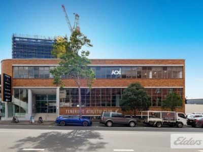 NEWSTEAD'S PREMIER CHARACTER OFFICE BUILDING!