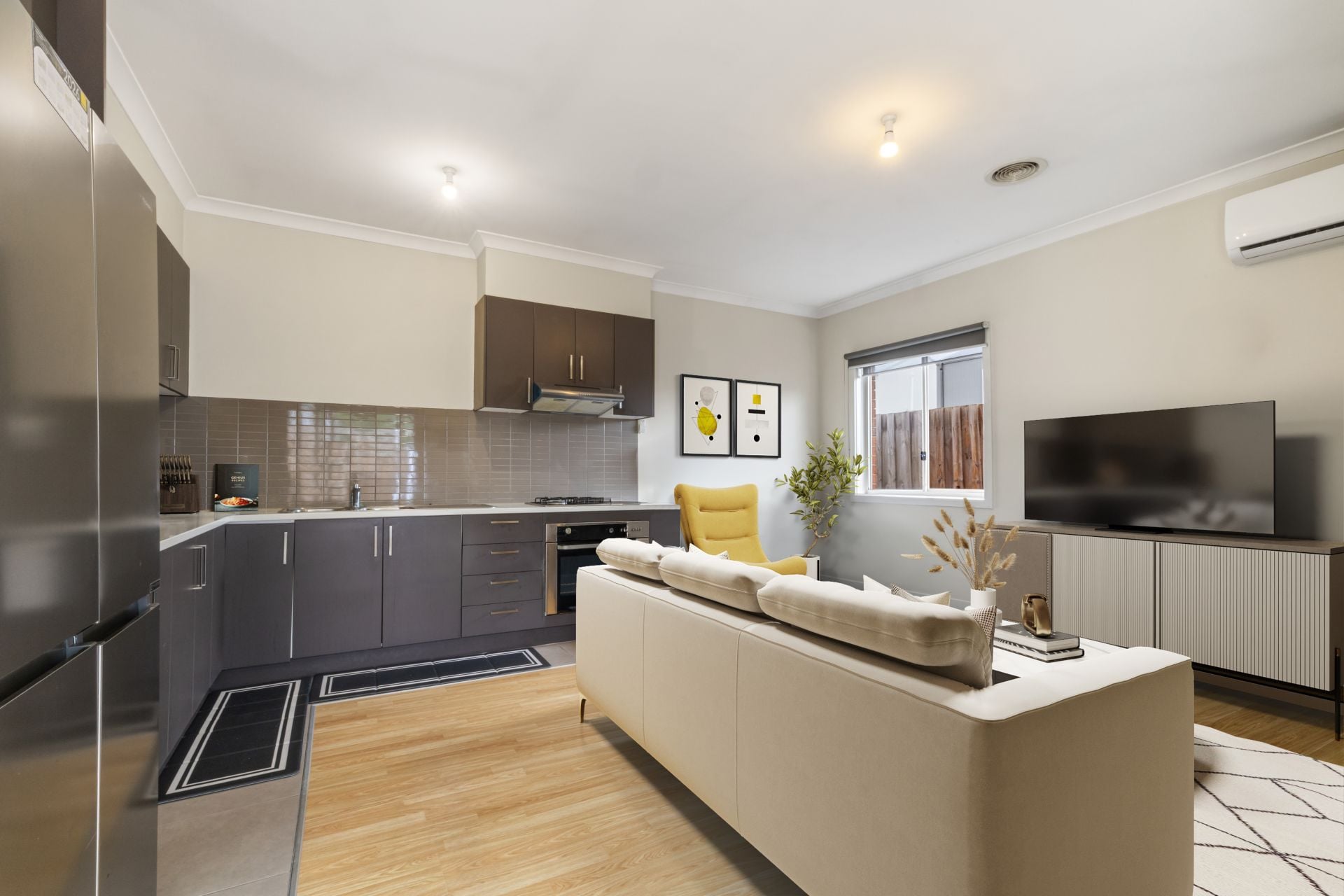 Stylish Simplicity In A Convenient Location