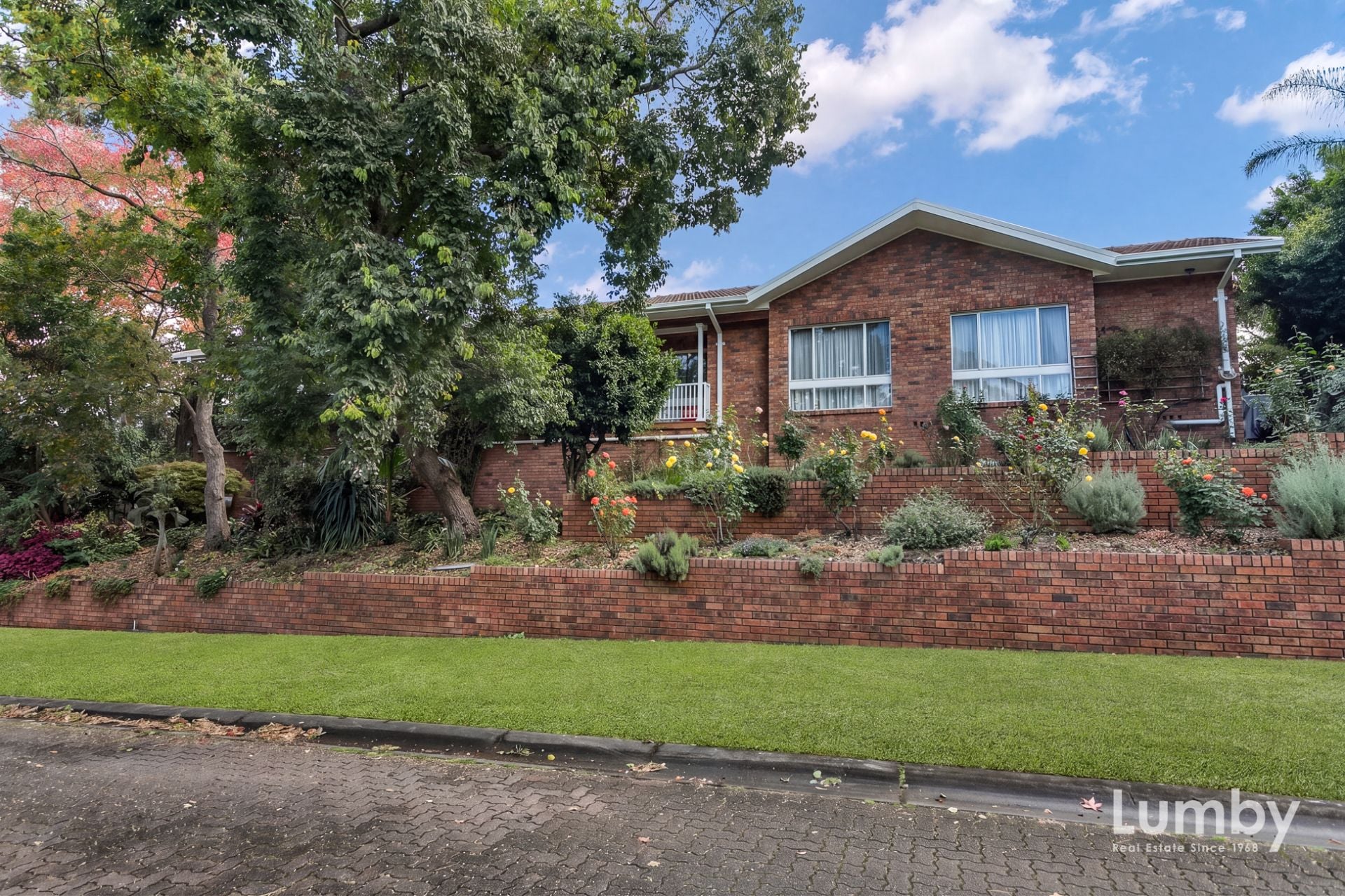 5 Ferngreen Way Castle Hill NSW, Castle Hill - Thumbnail 2