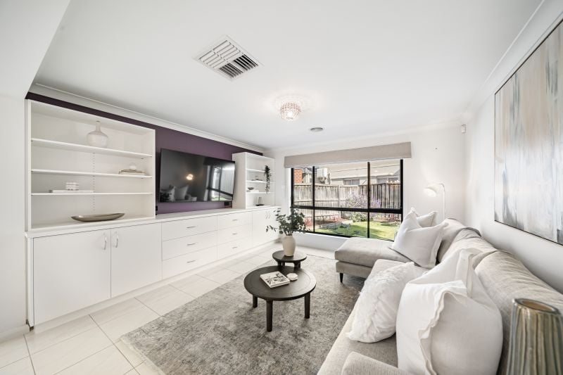 8 Kumara Circuit, South Morang