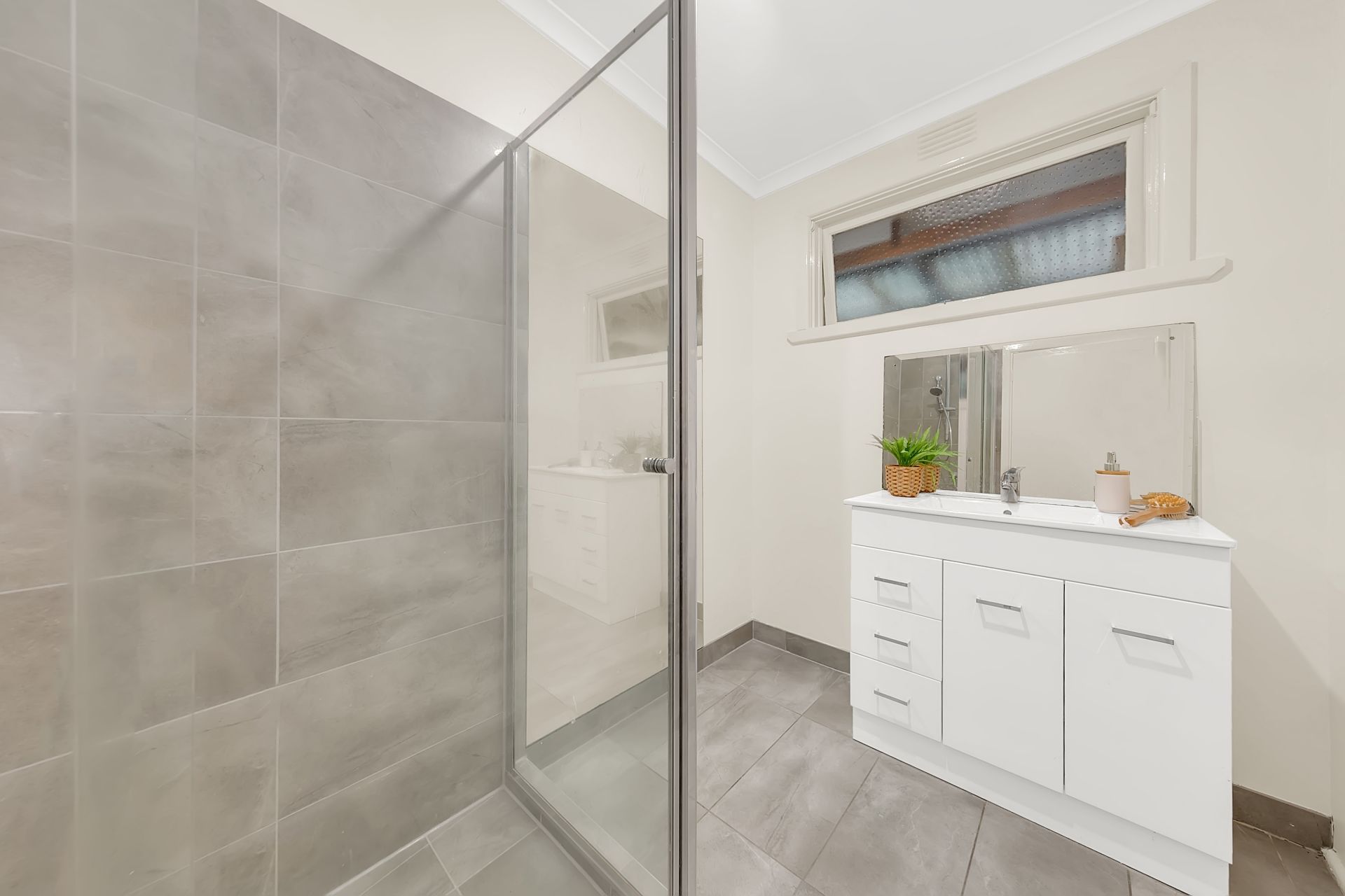 Charming Home, Convenient Location