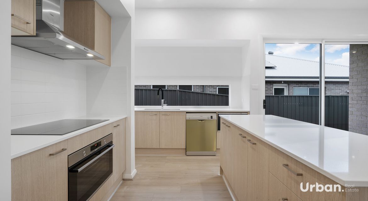Lochinvar 39 Hewitt Road