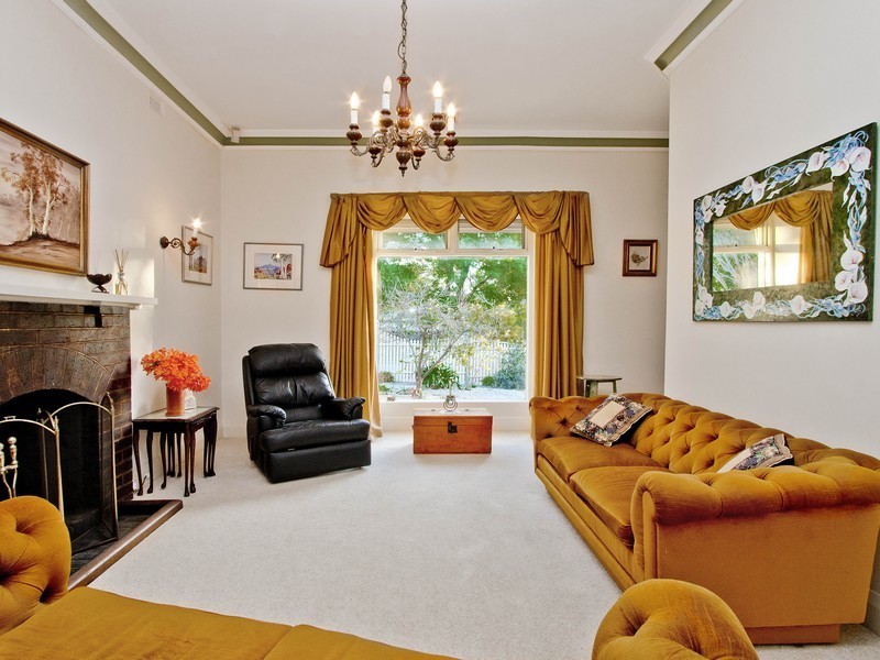 8 Wonoka Street Eden Hills 5050