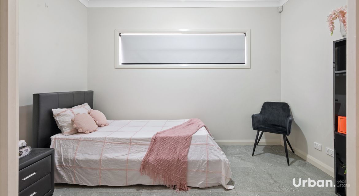 Austral 673 Edmondson Avenue