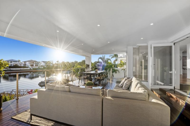 $ 2,970,000, Benowa Waters - Thumbnail 7
