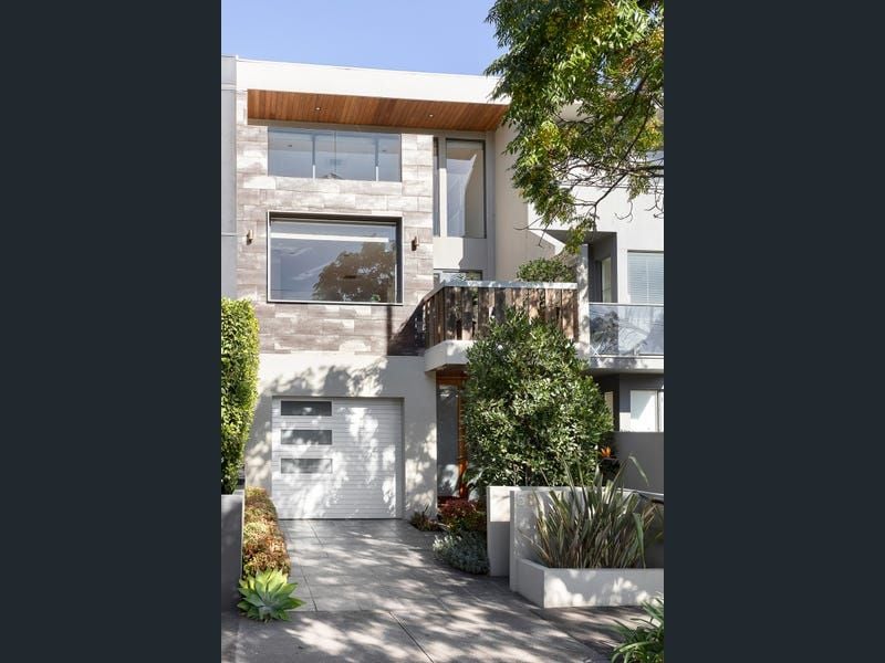 Large 4 bedroom home
