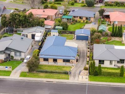 12 Jacaranda Drive, Margate