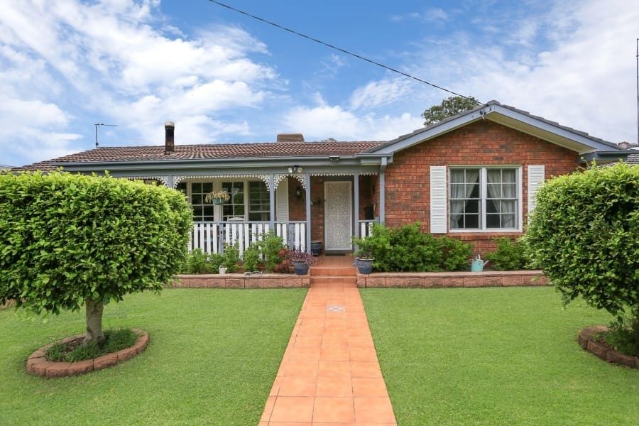 Mcgraths Hill 34 Garfield Street