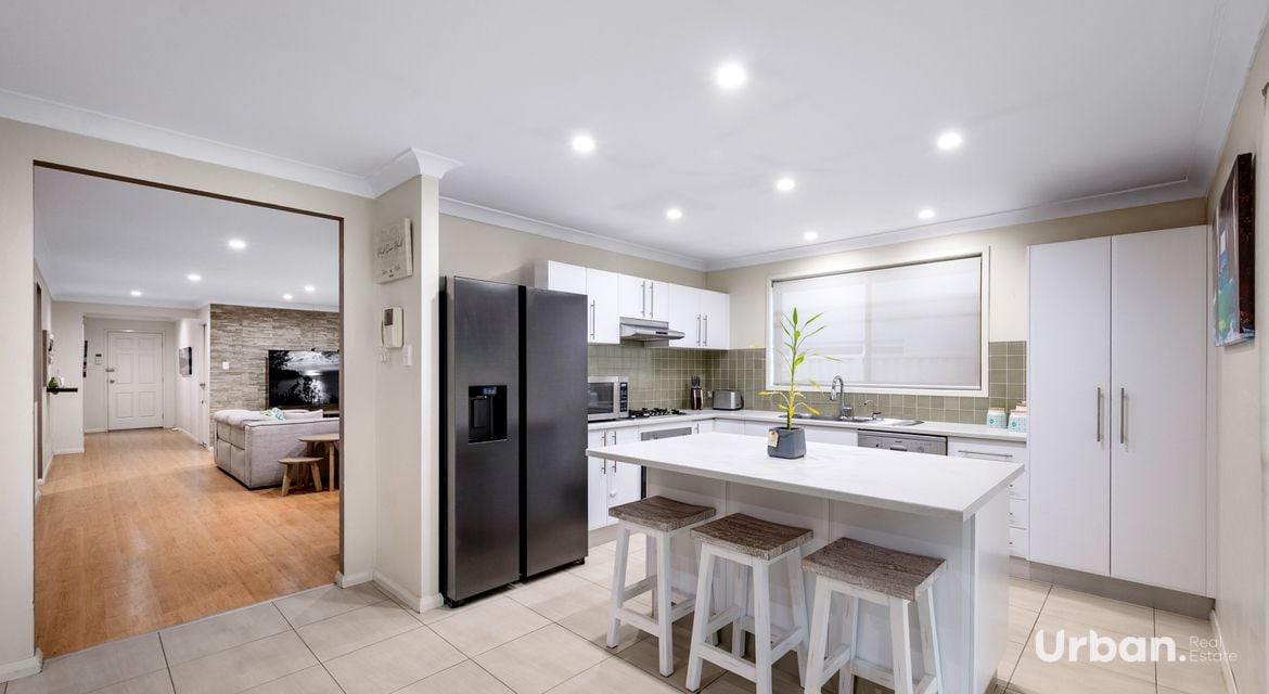 Prestons 1B Rimini Place