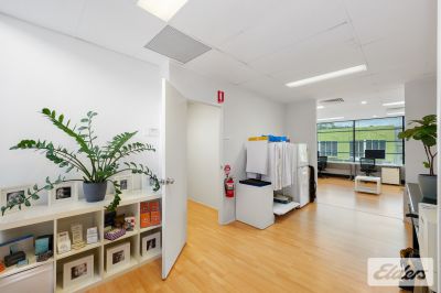 LIGHT FILLED & REFURBISHED OPEN PLAN OFFICE!