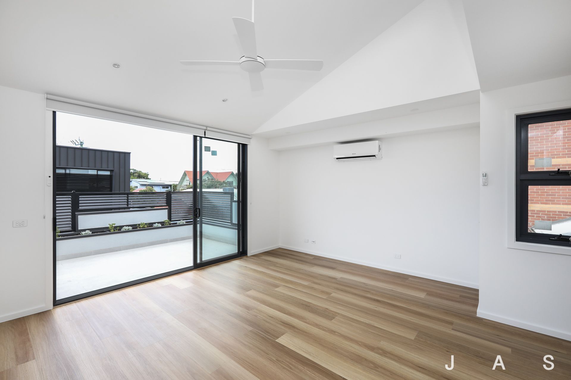 3/20 Somerville Road Yarraville VIC, Yarraville - Thumbnail 5