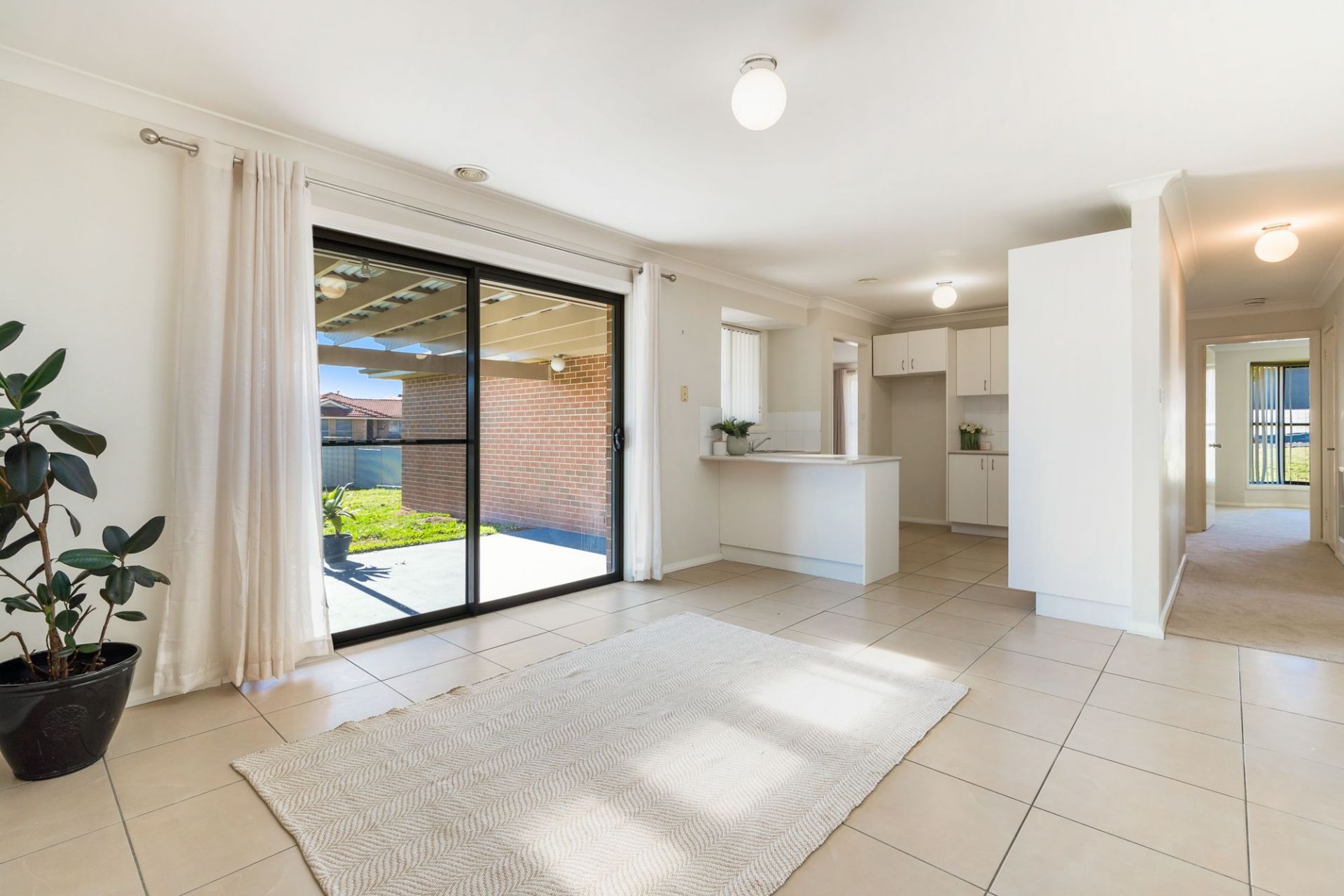 6 Maroney Close Orange NSW, Orange - Thumbnail 3