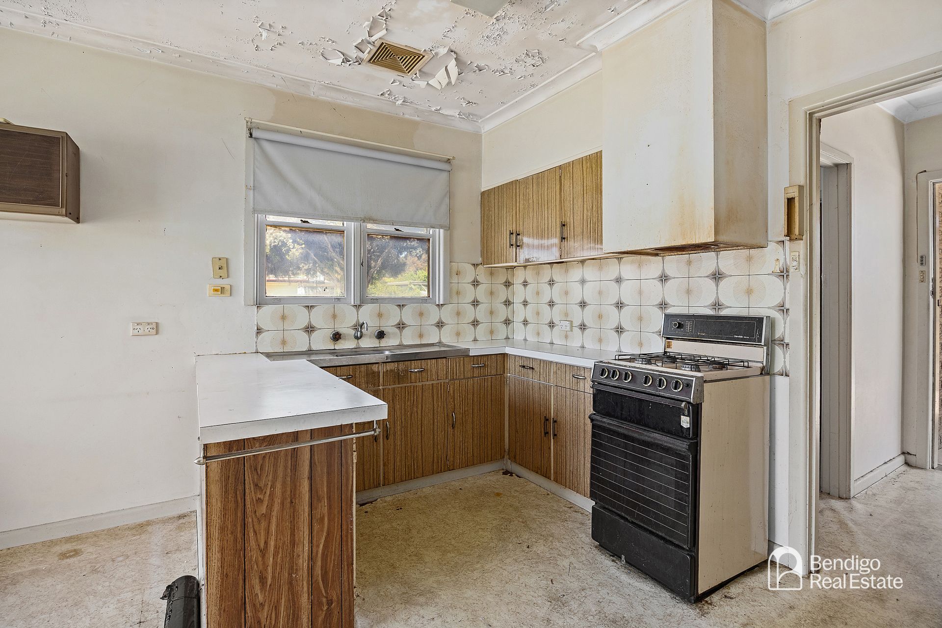6 Bowles Street Kangaroo Flat VIC, Flat - Thumbnail 4