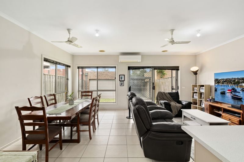 17 Rawlings Terrace, Epping