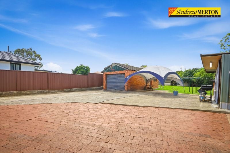 7 Moresby Crescent, Whalan
