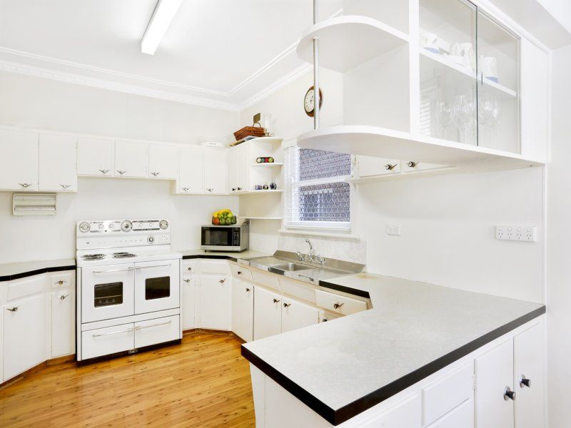 14 Binney Street, CARINGBAH SOUTH, Caringbah South - Thumbnail 3