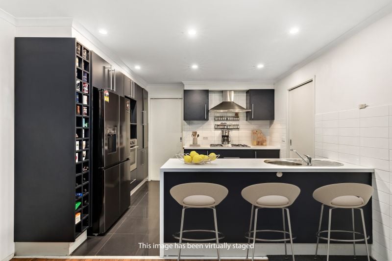 8 Healey Drive, Epping