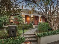 8 Glendearg Grove, Malvern, Malvern - Thumbnail 2