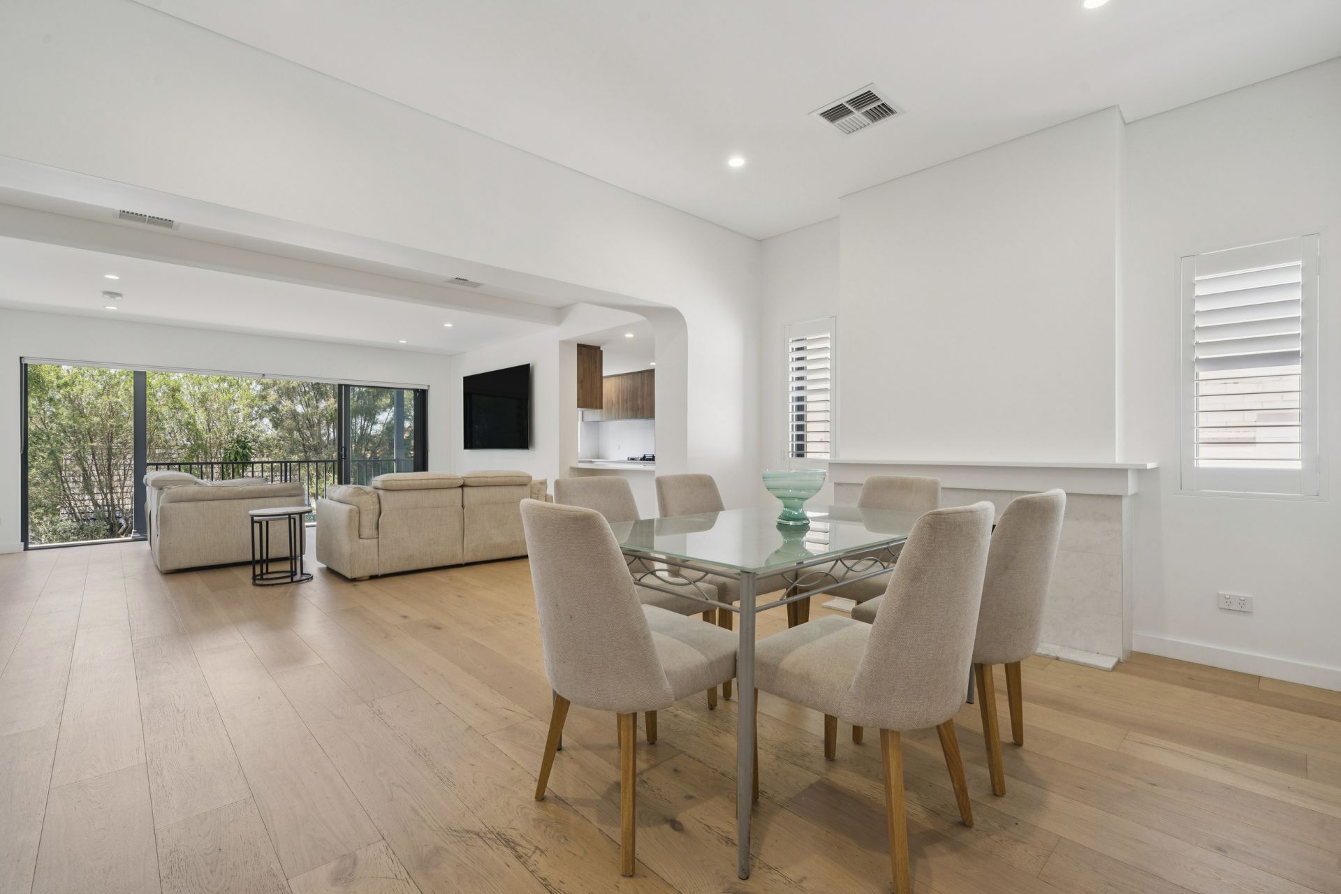 83 Tyneside Avenue, Willoughby, Willoughby - Thumbnail 5