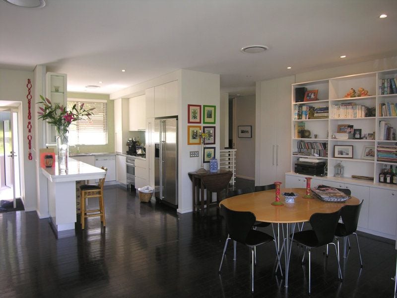 6 Randell Avenue LILLI PILLI 2229