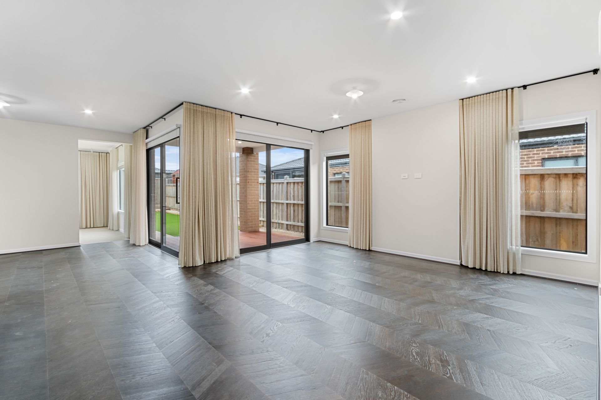 FINE FINISHES, EXPANSIVE SPACES