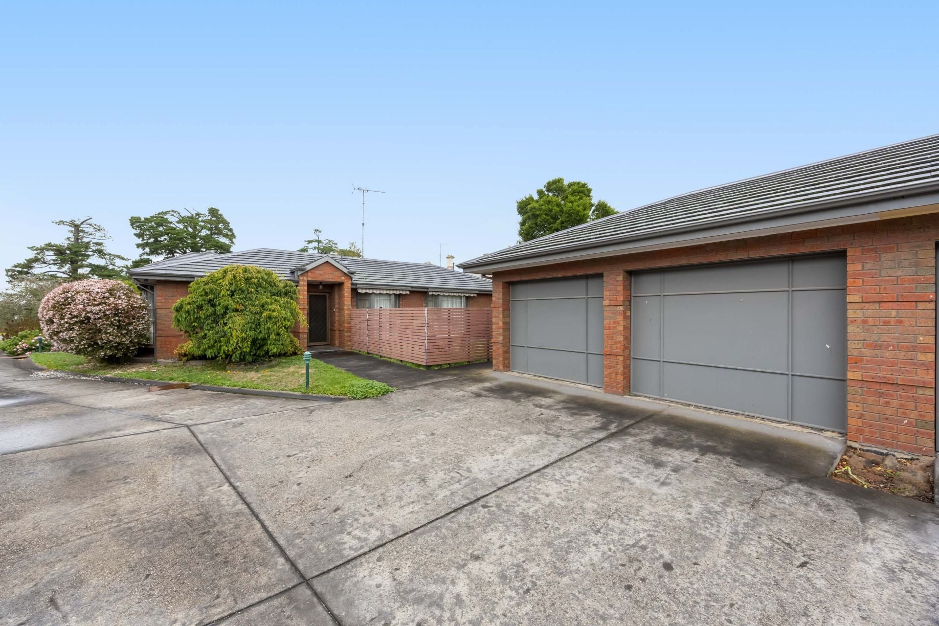 8/506 Wendouree Parade Lake Wendouree VIC, Lake Wendouree - Thumbnail 2