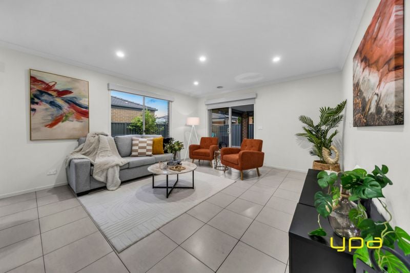 27 Donatello Crescent Narre Warren VIC, Narre Warren - Thumbnail 7