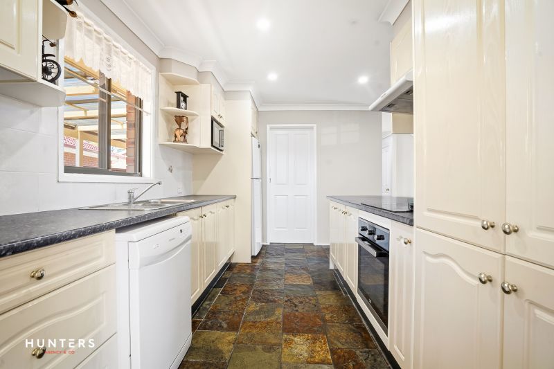 27 Lobelia Crescent, Quakers Hill