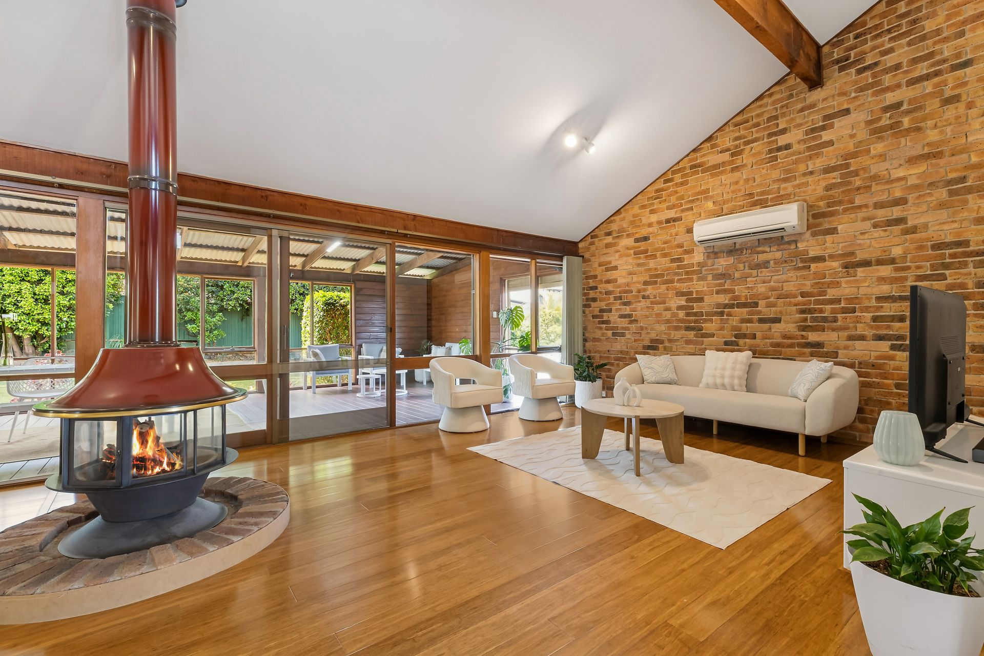 8 Bilpin Place, Bossley Park, Bossley Park - Thumbnail 4
