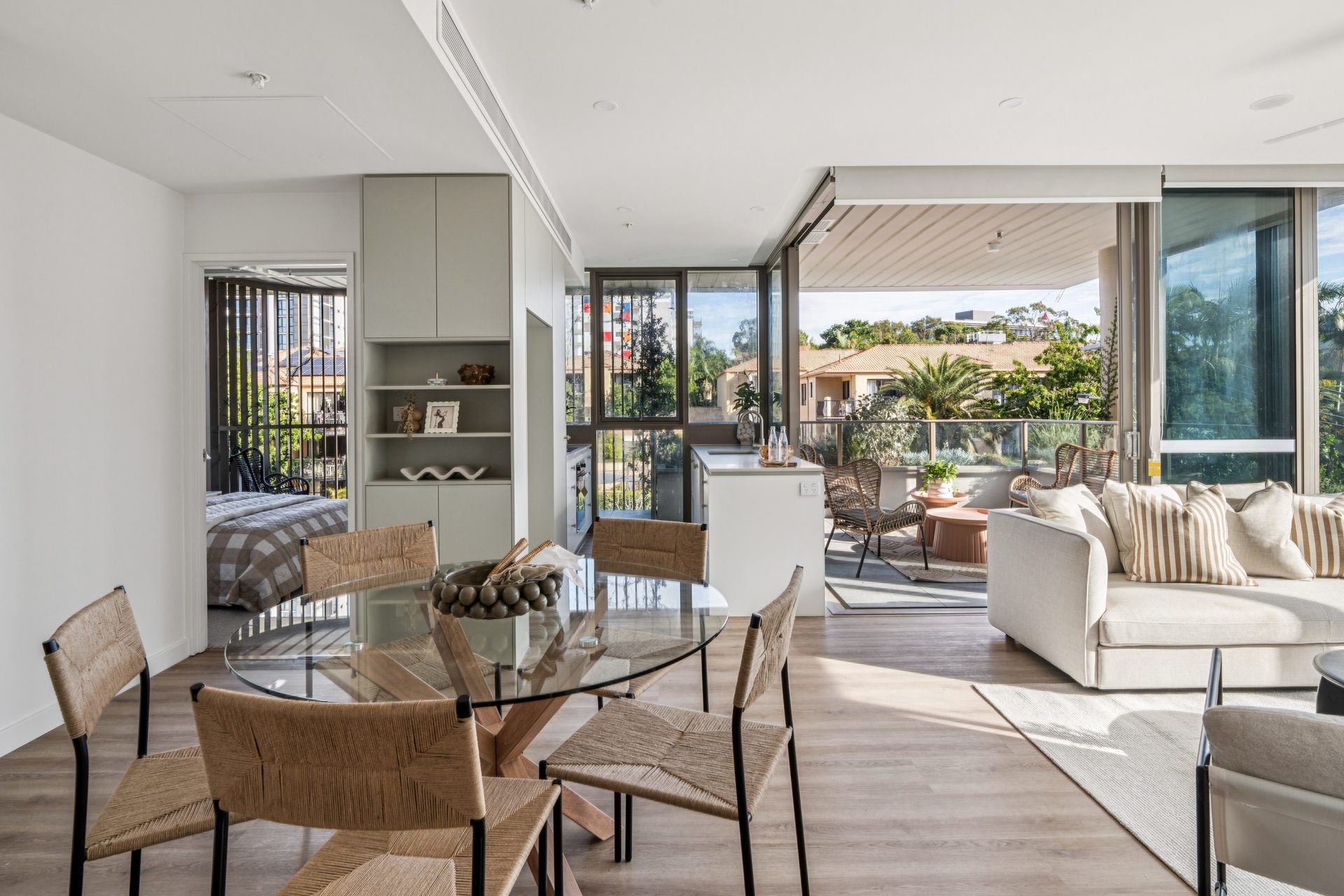 306/15 Waverley Street, Call Agents Today For All The Details - Thumbnail 6