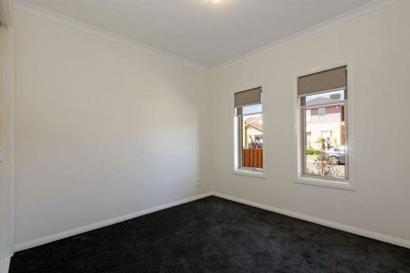 9 Myrtle Street, Thomastown