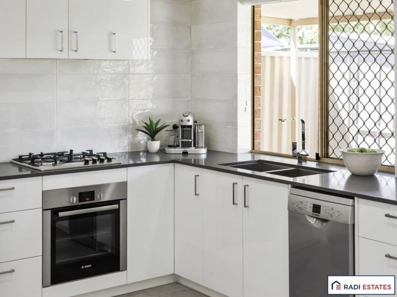 2/41-45 Avenell Rd, Bayswater