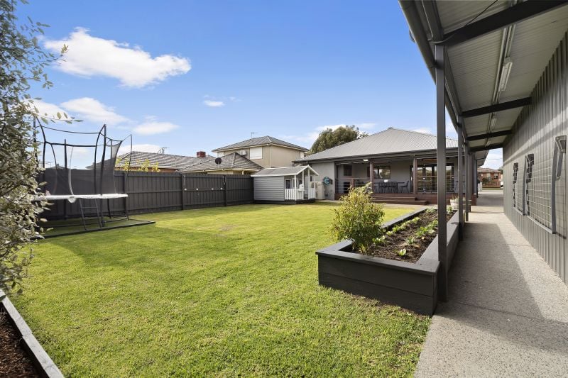 101 Mcfadzean Avenue, Reservoir