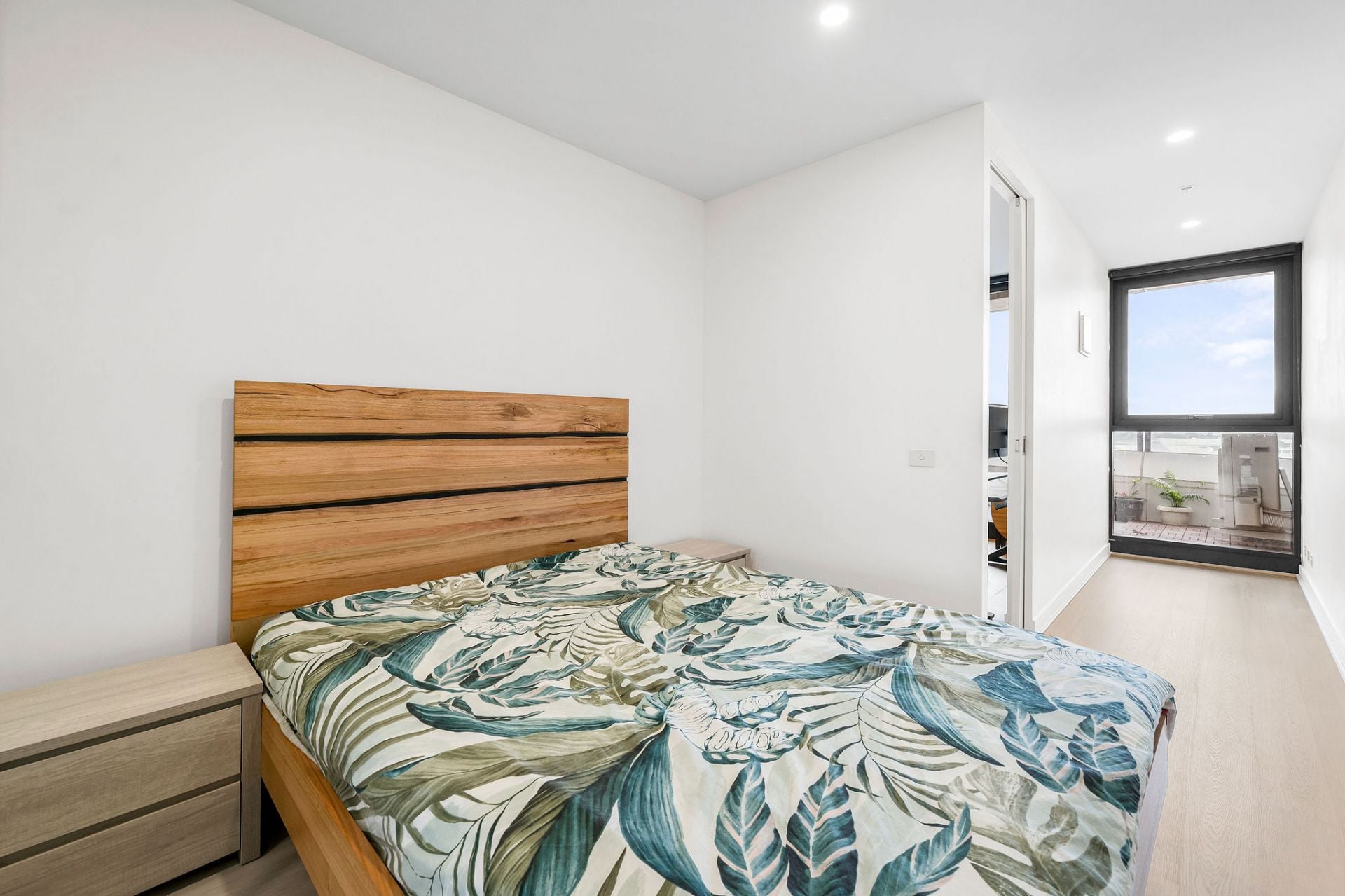813/52-54 O'Sullivan Road Glen Waverley VIC, Glen Waverley - Thumbnail 4