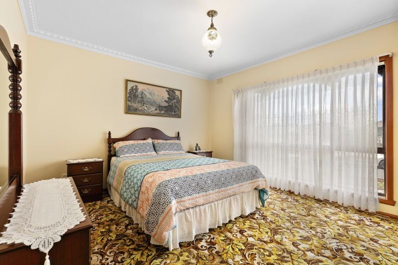 25 Bendigo Crescent, Thomastown