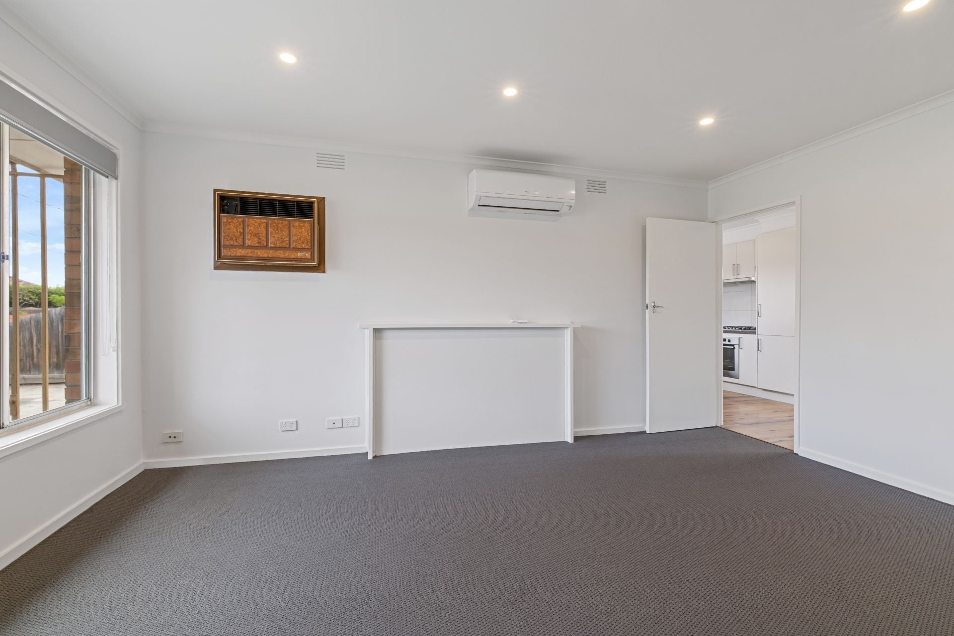 36 Bates Avenue, Thomastown, Thomastown - Thumbnail 2