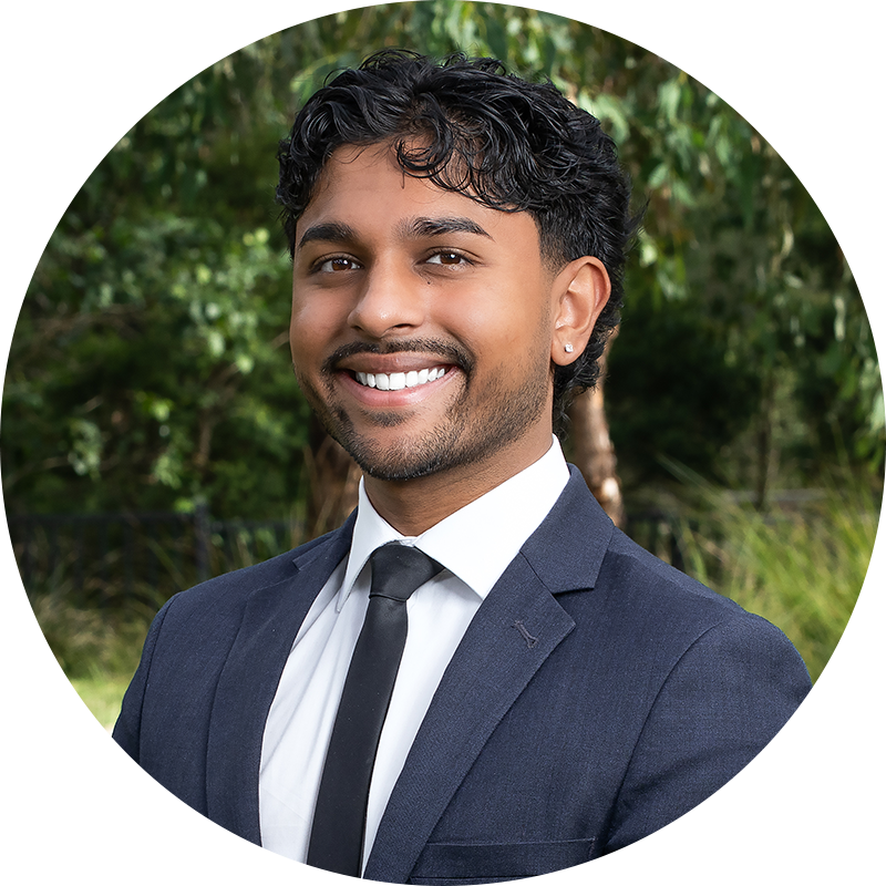 Naved Lal Real Estate Agent