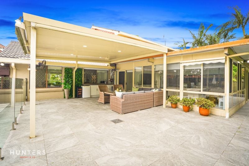 4 Elayne Place, Guildford