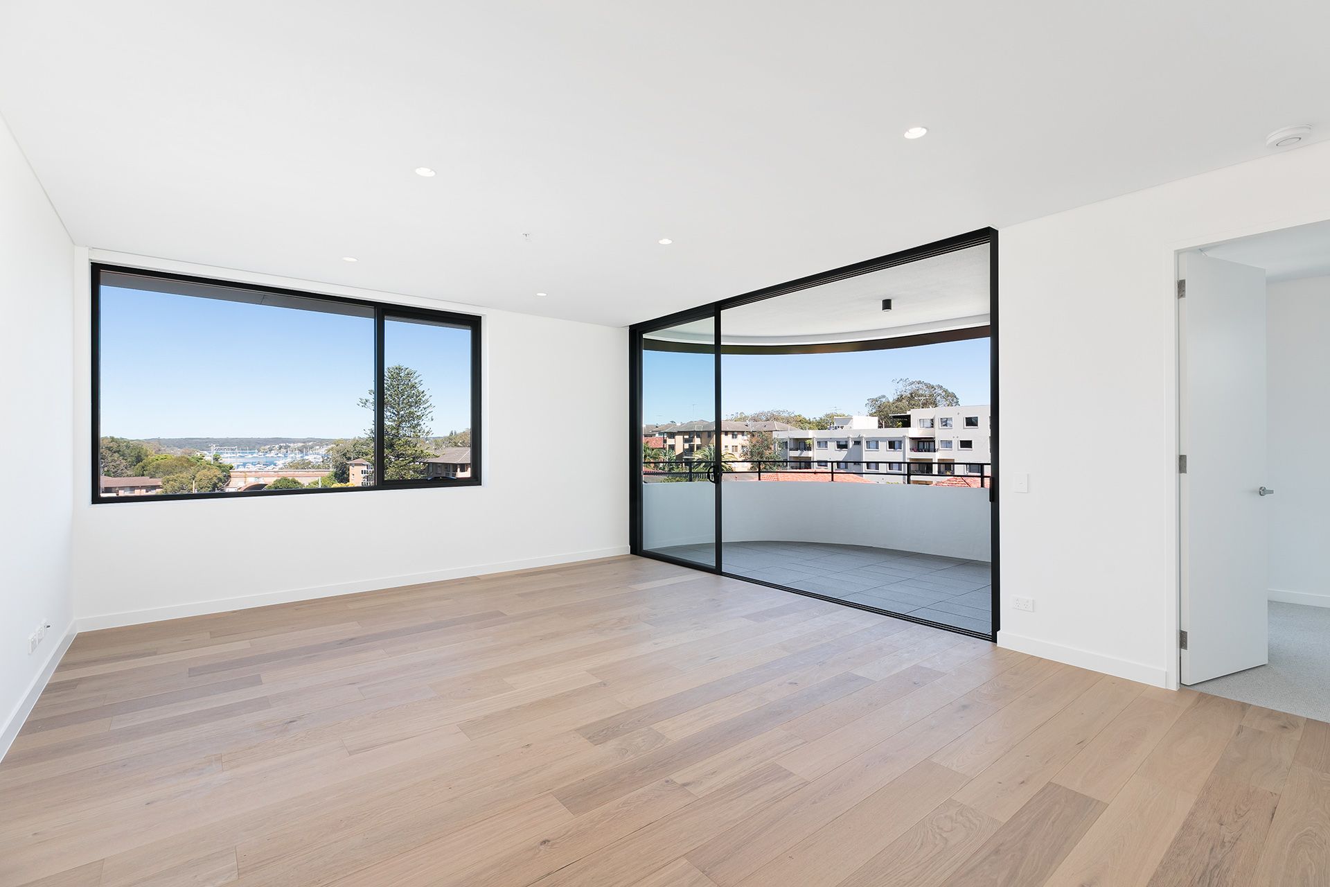 201/2a Wilbar Avenue CRONULLA 2230