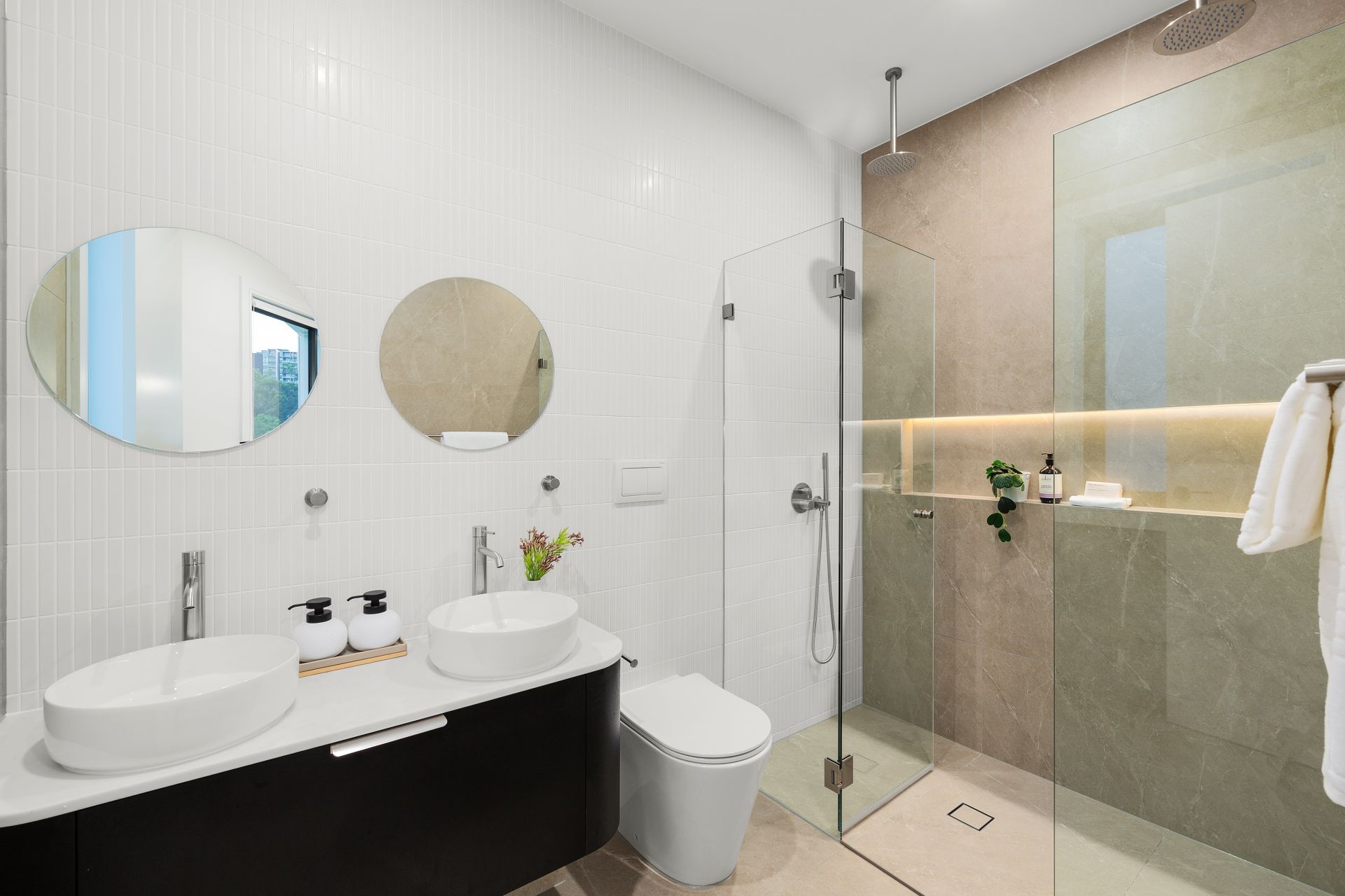 1C Clarence Street, North Ryde, North Ryde - Thumbnail 2