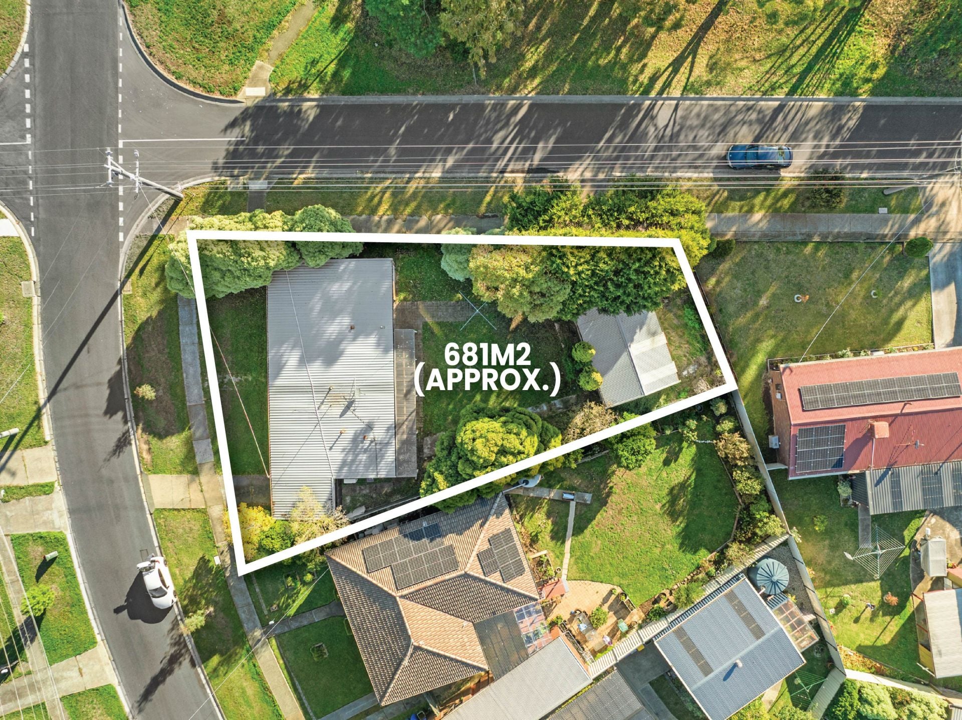 58 Iona Drive, Under Offer, Under Offer - Thumbnail 3