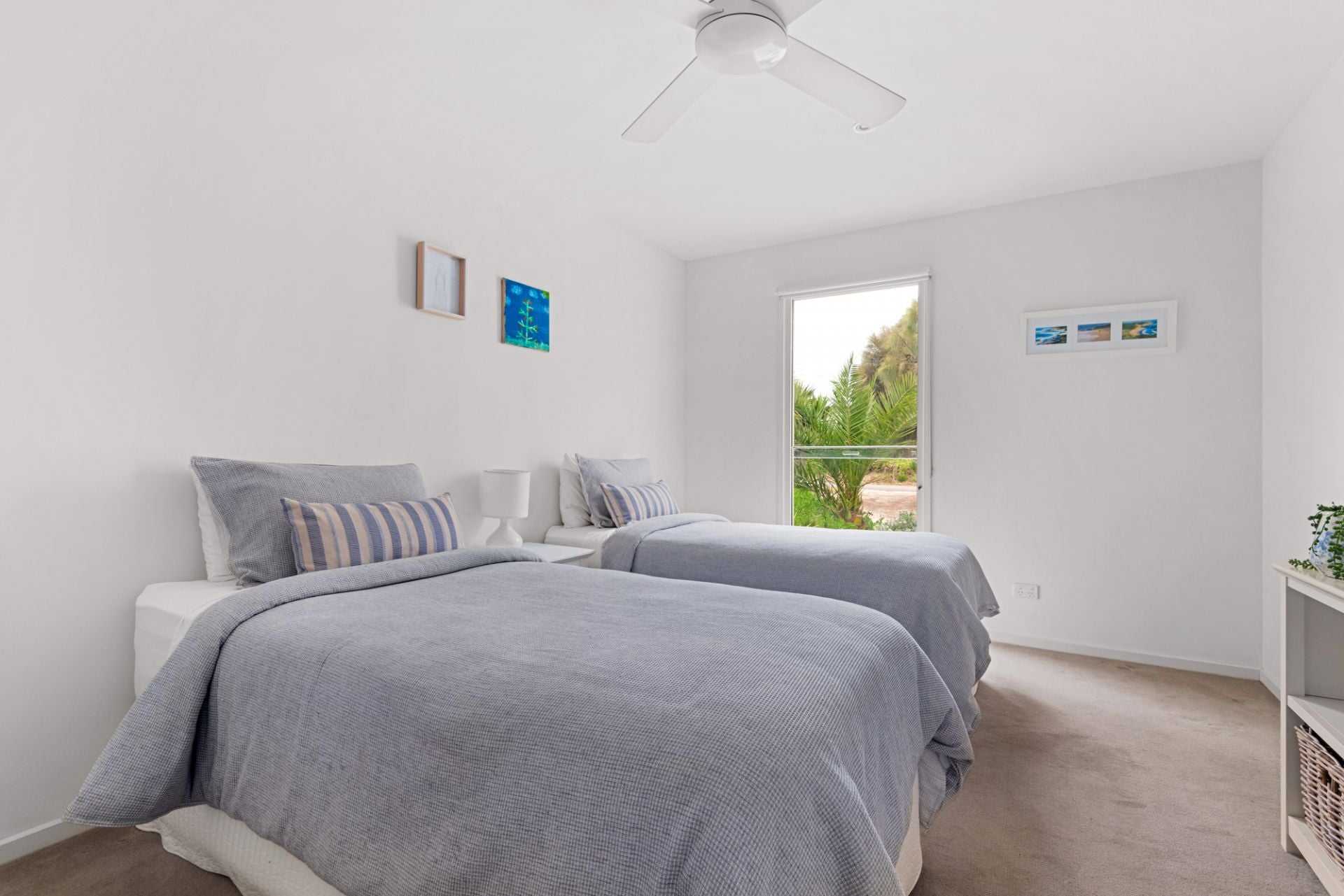 18 Westminster Grove, Sorrento, Sorrento - Thumbnail 5