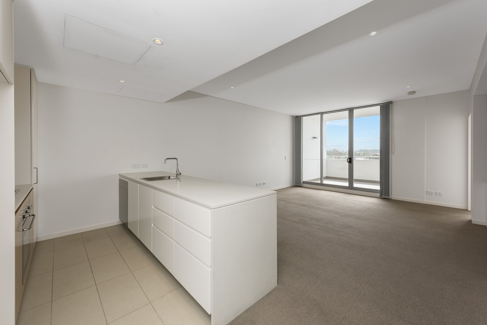 1111/1 Saunders Close, Macquarie Park, 1111/1 Saunders Close Macquarie Park - Thumbnail 3