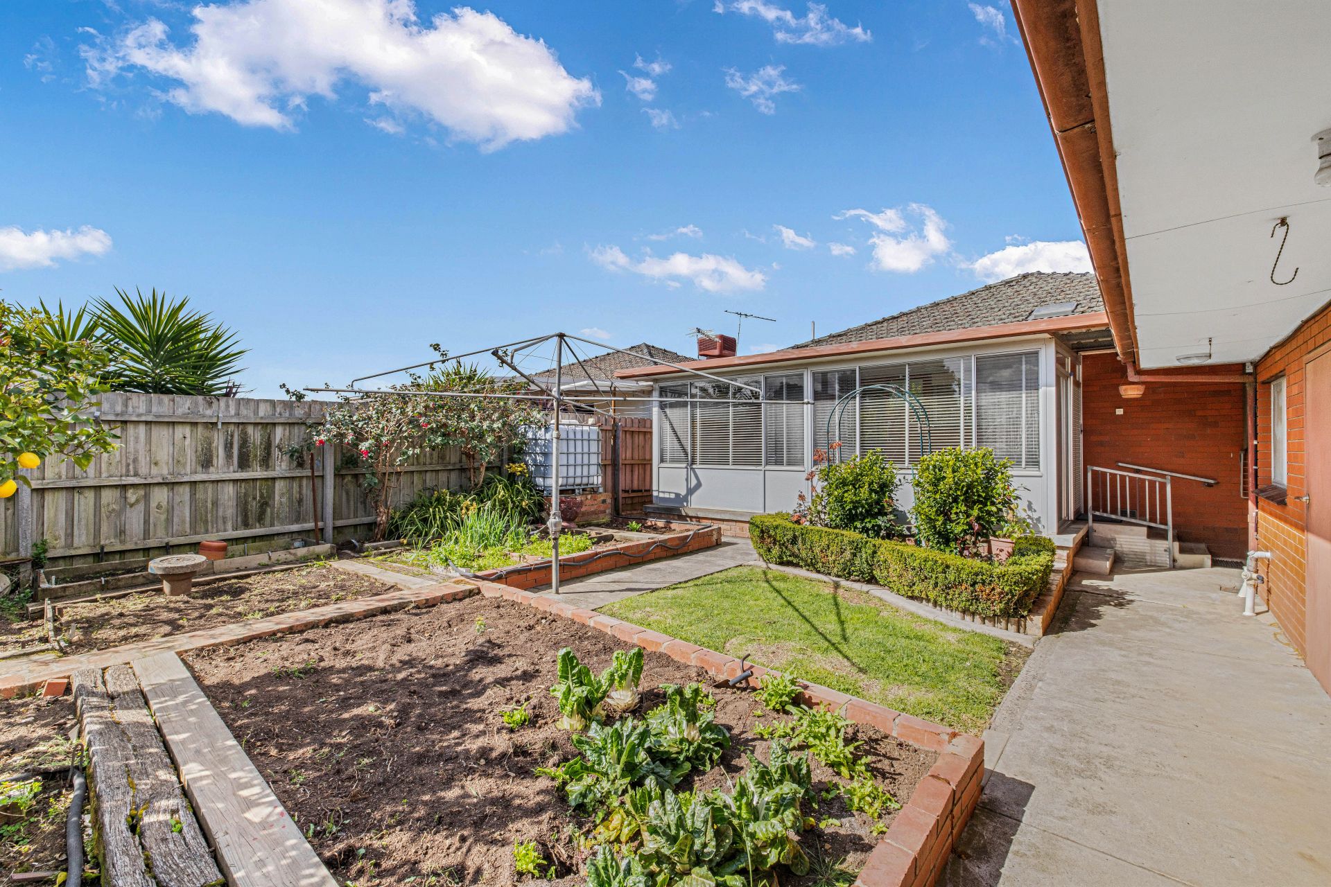Comfortable Family Living With Outdoor Appeal In A Prime Lalor Pocket