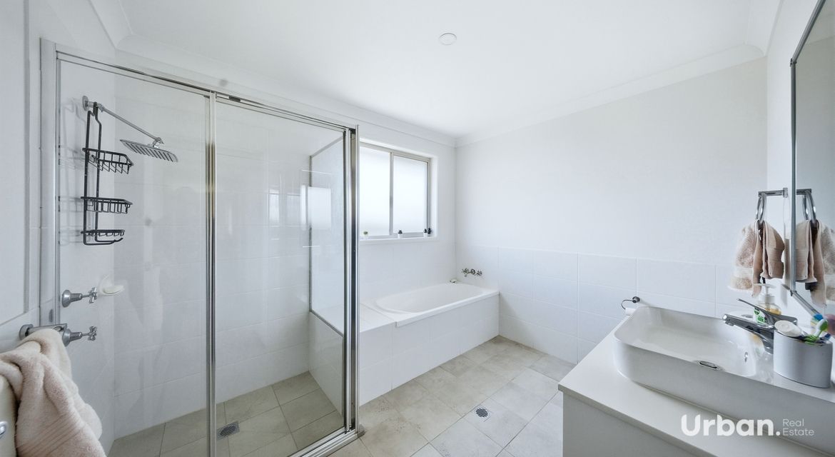 Aberglasslyn 25 Shortland Drive